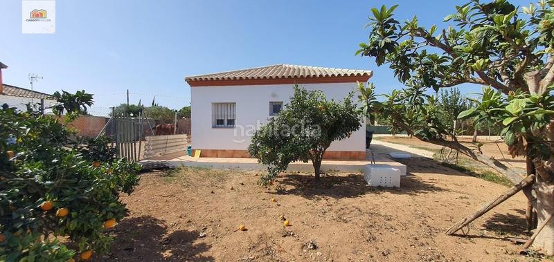 Foto 4a22888a-7f82-4979-ab04-8dde2c73581b. Chalet mit pool in Las Lagunas - Campano Chiclana de la Frontera