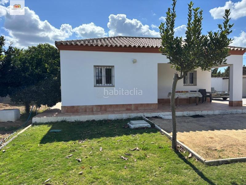 Foto 85744991-2bda-4c90-ad22-a24ec055db68. Chalet mit pool in Las Lagunas - Campano Chiclana de la Frontera