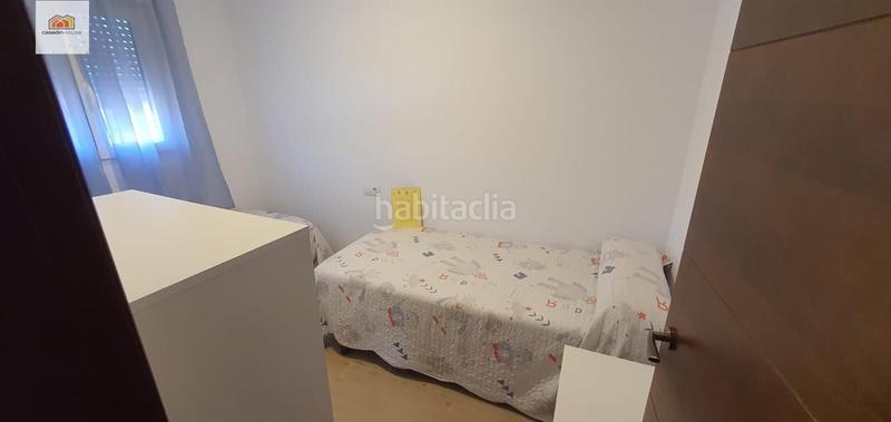 Foto f3676718-3827-4b6c-acd7-1b6f96b5d19a. Chalet mit pool in Las Lagunas - Campano Chiclana de la Frontera