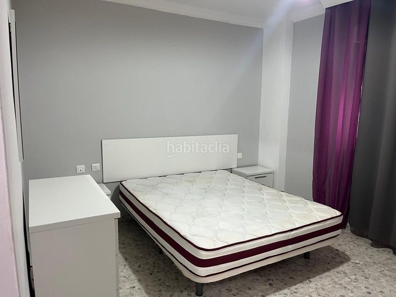 Foto 3a10b274-9ba5-4061-9cc0-68f3fe45c63c. Casa amb aparcament a La Banda - Campo de Fútbol Chiclana de la Frontera