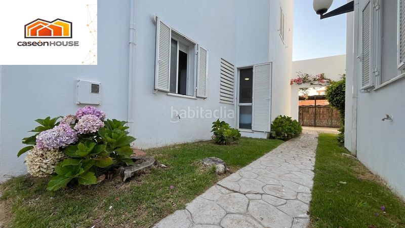 Foto 8e09ff94-9913-4369-99d1-260044390897. Apartament amb aparcament piscina a Novo Sancti Petri Chiclana de la Frontera