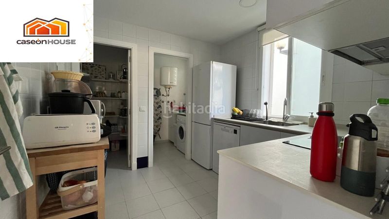 Foto 986808c0-cf61-4b91-b6b4-9d01b1b3d421. Apartament amb aparcament piscina a Novo Sancti Petri Chiclana de la Frontera