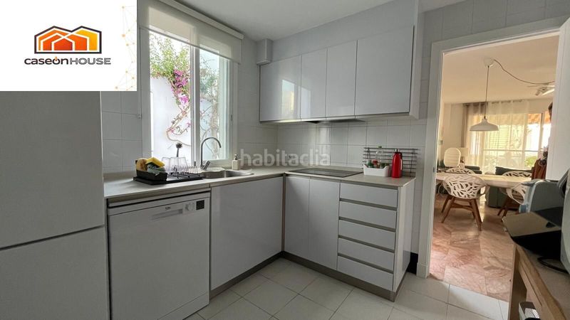 Foto ac759361-3821-47d7-b010-b2119e41803b. Apartament amb aparcament piscina a Novo Sancti Petri Chiclana de la Frontera