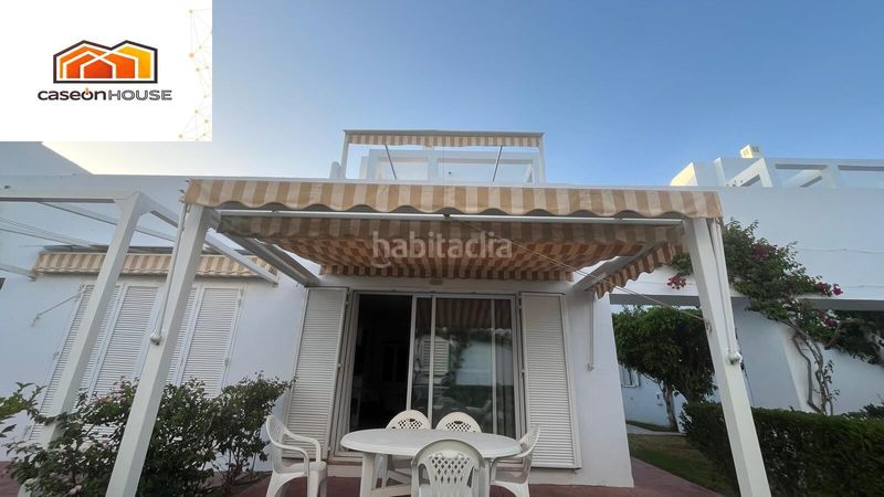 Foto e670053c-cf2b-401e-8d2f-c77a60206961. Apartament amb aparcament piscina a Novo Sancti Petri Chiclana de la Frontera