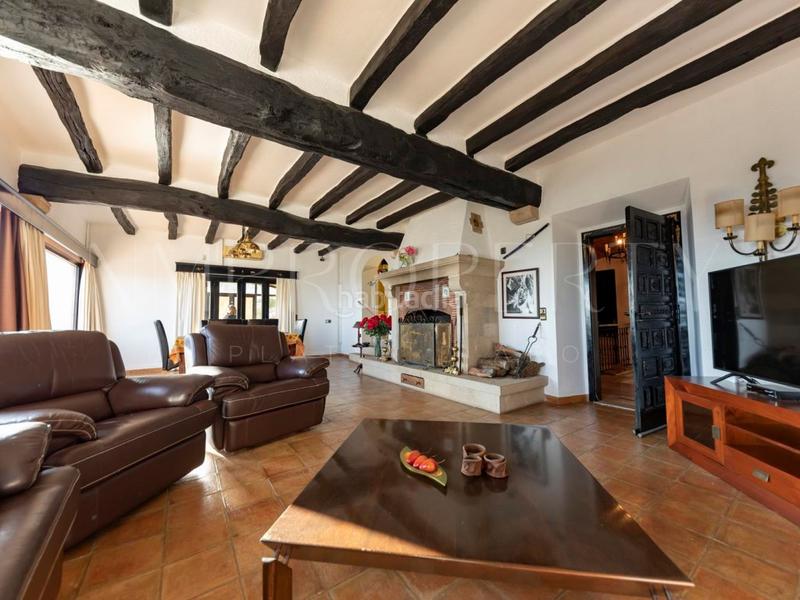 Foto 8e64b179-6bd0-4ab2-869a-1f5f2fd6a1ee. Casa a avinguda del mas nou a Urbanitzacions Platja d´Aro