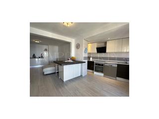 Apartamento en Urbanizacion rosamar. Apartamento con vistas mar en la encantadora urbanizacin rosama