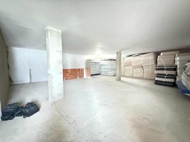 Foto 526d233a-16f6-4baf-9ef7-98a70c792be8. Aparcament cotxe a Castell d´Aro