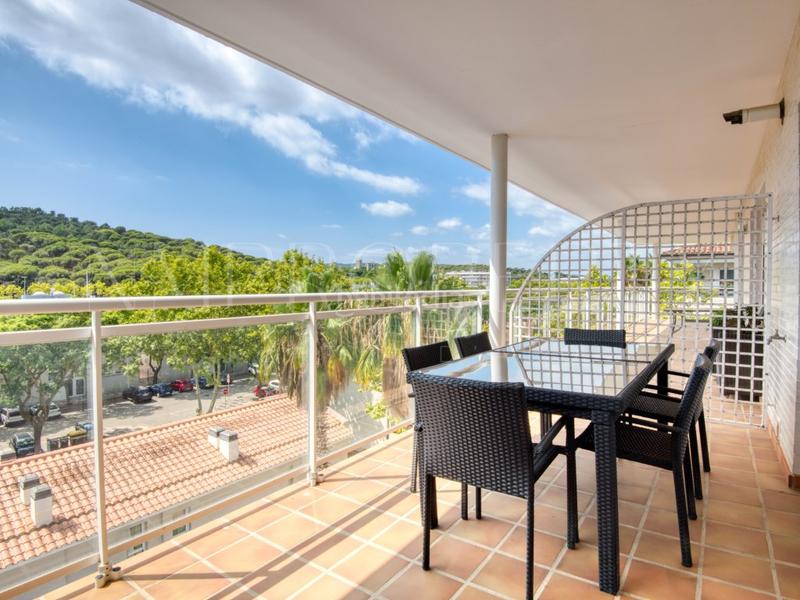 Foto 45739247-3f53-4254-9c09-1b06fe3b81e4. Appartement mit parking in Port d´Aro Platja d´Aro