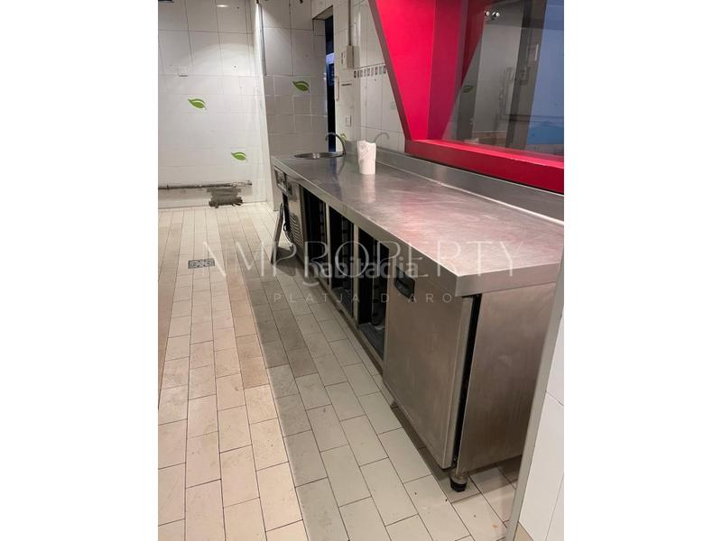 Foto 8070120a-8a98-46cd-8c49-a1b5534378a7. Lloguer local comercial a Centre-Platja Platja d´Aro