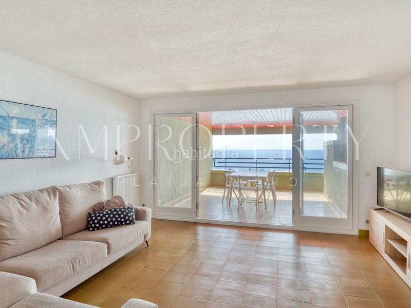 Foto 424f8fb6-7e0d-4f29-817e-a177dad90716. Piso ático en primera línea de mar en Centre-Platja Platja d´Aro