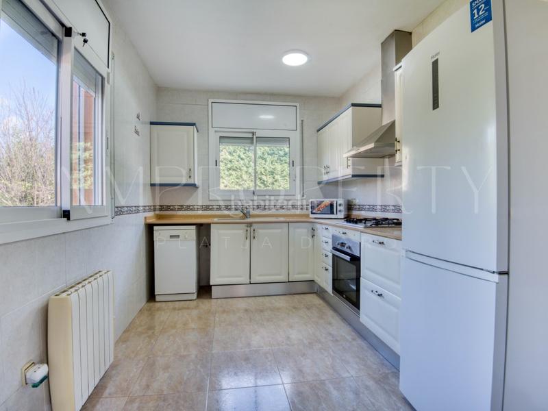 Foto 8bcc8bfd-e4ef-4bce-ab24-731fede80bfe. Casa  en venta en can carbonell privacidad, comodidad y encanto en una sola planta en Caldes de Malavella