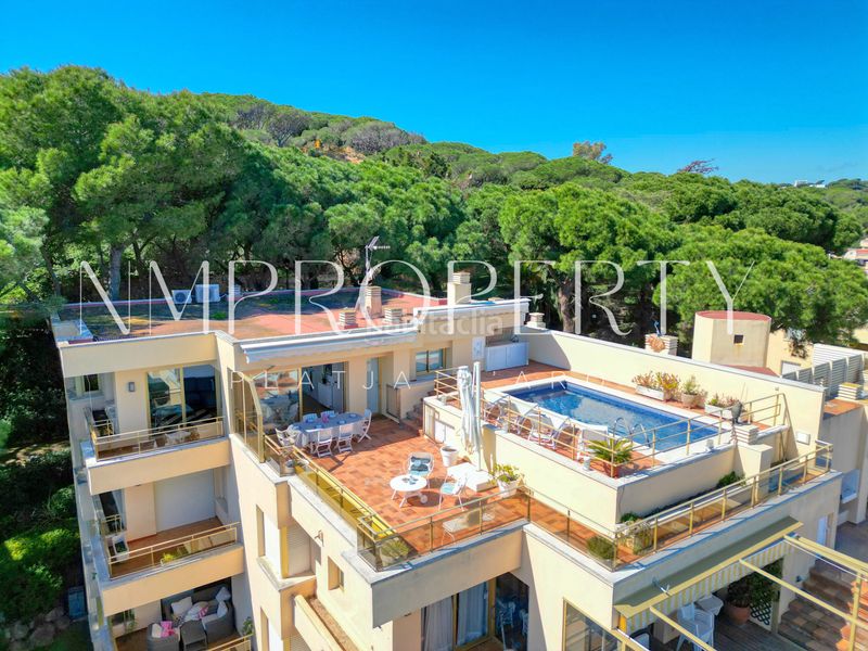 Foto 48028bbe-f07b-4056-a5e1-9982aabfffe0. Alquiler ático  dúplex con piscina privada y vistas al mar en s’agaró en Sant Feliu de Guíxols