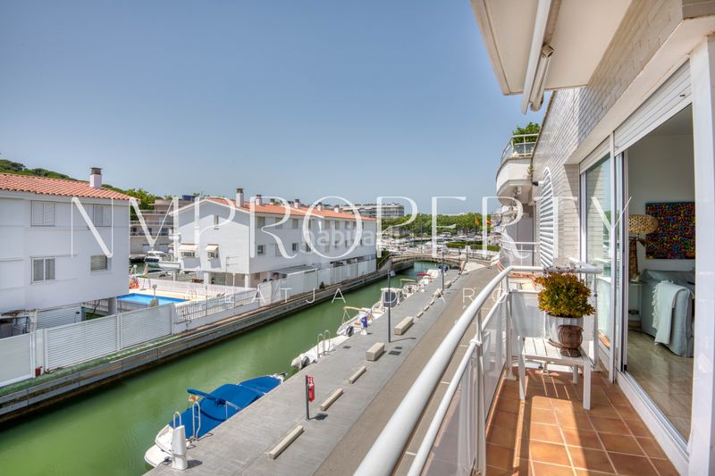 Foto 4fb934d2-c00e-4a30-b2d5-edc15712f3eb. Pis amb calefacció aparcament piscina a Port d´Aro Platja d´Aro