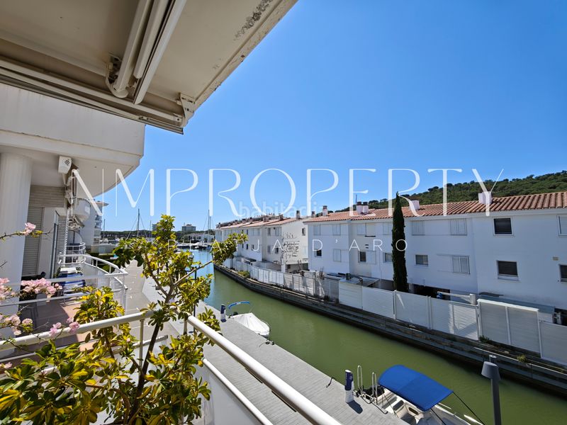 Foto b925a21e-2e88-4f74-8728-7baff5b0e3f4. Pis amb calefacció aparcament piscina a Port d´Aro Platja d´Aro