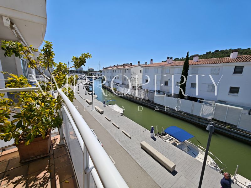 Foto e4de1ca3-3330-4712-bbf4-f577f93c382a. Pis amb calefacció aparcament piscina a Port d´Aro Platja d´Aro