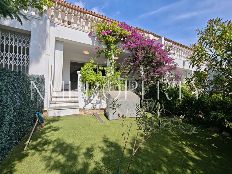 Foto 946e8292-7d9a-498f-80a3-2388c9d75391. Casa adossada amb xemeneia calefacció aparcament piscina a Platja d´Aro