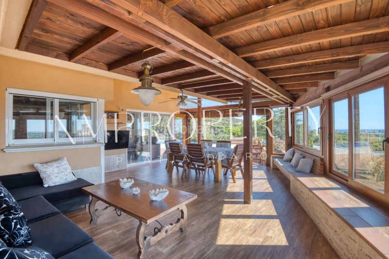 Foto 624d06fa-1050-4332-8b1d-10d94431a97f. Chalet villa con piscina infinity y espectaculares vistas al mar a 5 minutos de platja d’aro en Platja d´Aro