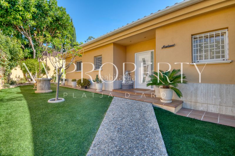 Foto 7676694c-5785-4368-bd60-5dde9ad2548d. Chalet villa con piscina infinity y espectaculares vistas al mar a 5 minutos de platja d’aro en Platja d´Aro