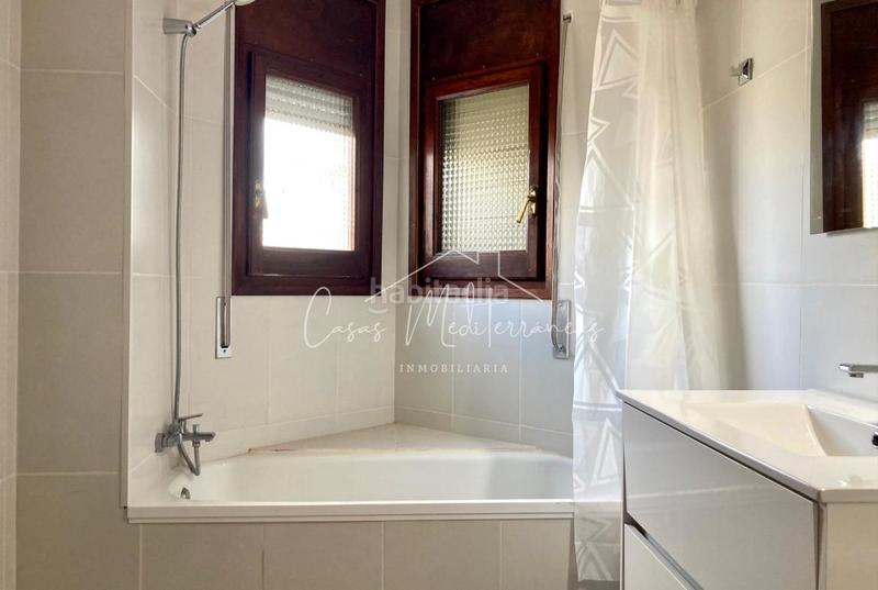 Foto 9ded4122-cde6-496f-8748-8aa35ea1f2ec. Doppelhaus mit kamin heizung parking in Pino Alto Miami Platja