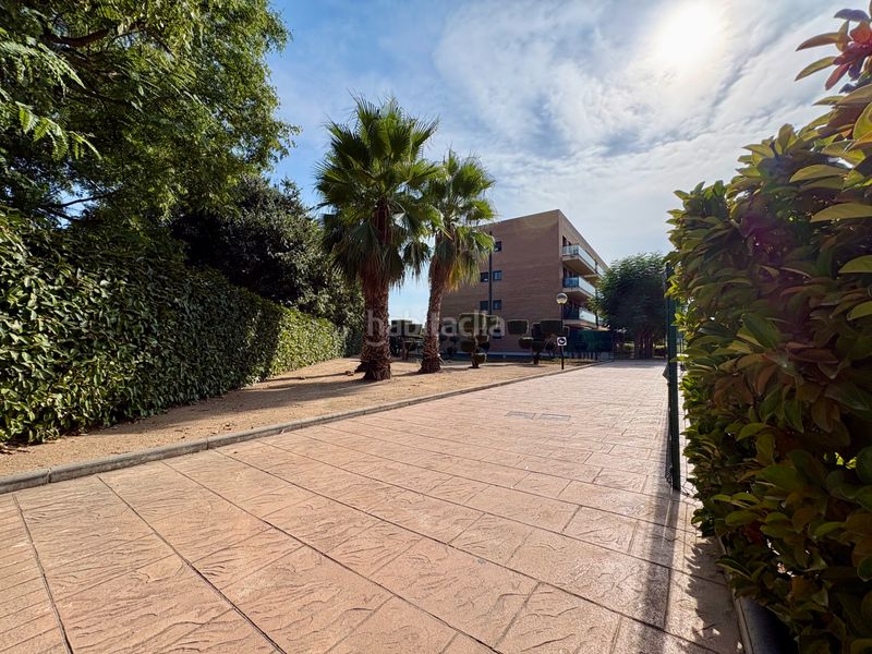Foto d02d98c6-a228-4317-b4b1-48ab31bbecfb. Pis a Plaça Europa - Port Aventura Salou