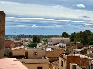 Casa adossada a Poble. Casa adosada en mont-roig del camp