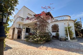 Chalet en Calafat. Chalet individual a 300m del mar