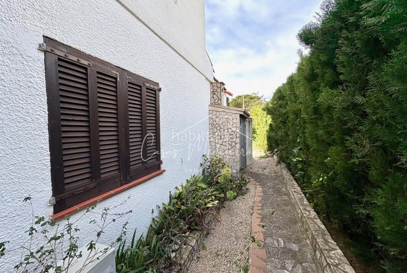Foto b9209dcc-2bbe-4ac0-a9ab-8c69f8f350e1. Xalet amb calefacció aparcament piscina a Calafat Ametlla de Mar (L´)