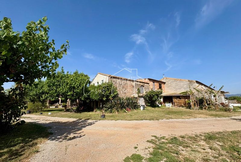 Foto 26e633d1-e8a7-466c-89dd-f12019bc4d3f. Finca rústica a Cambrils port Cambrils