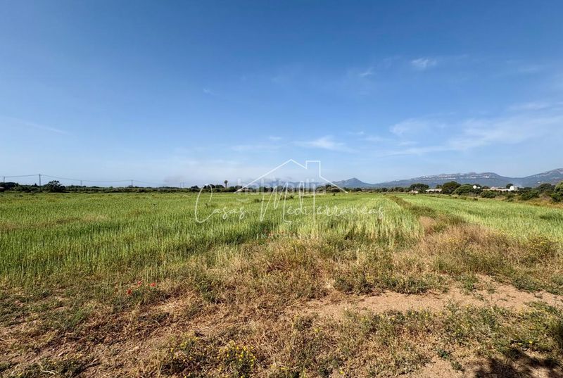 Foto 881e8cb9-ab15-48d4-83e1-628e366f9c6a. Finca rústica a Cambrils port Cambrils