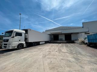 Lloguer Nau industrial a Na Rovella - Hermanos Maristas. Alquiler de almacén en algimia de alfara – 4.000 m²