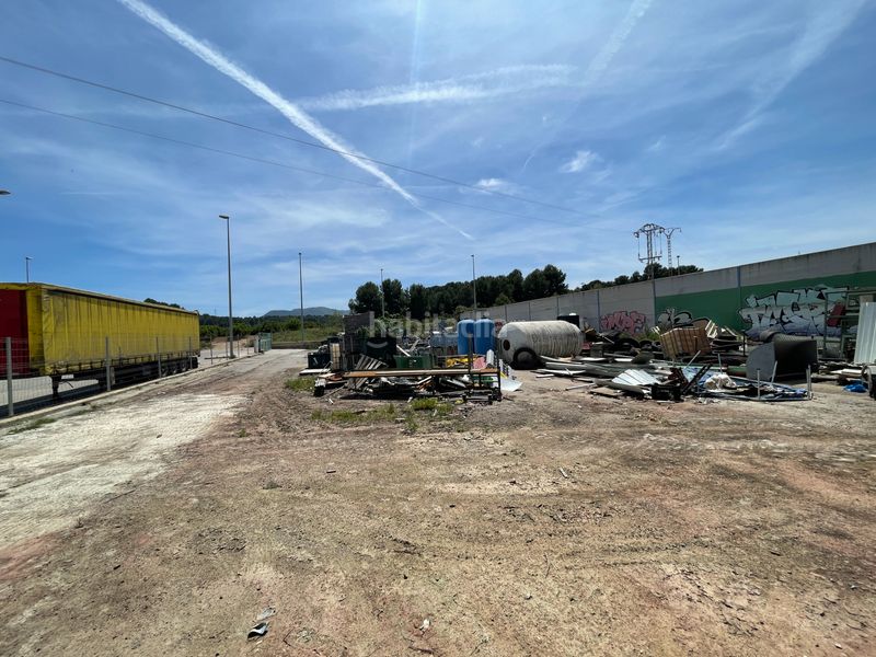 Foto 28875fb9-64f2-4e25-9e31-1d62cad18e84. Miete fabrikhalle in Na Rovella - Hermanos Maristas Valencia