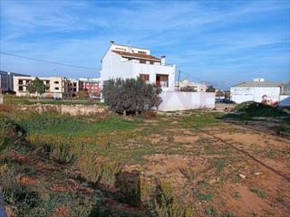 Terreny residencial a Cheste. Solar de 132 m2 de suelo urbano en nueva zona de cheste valencia