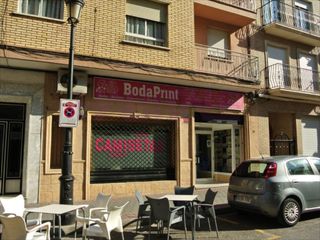 Local Comercial en Cheste. Bajo comercial bien situado.