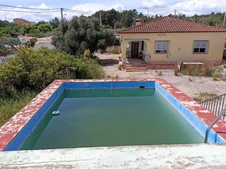 Casa in Cheste. Disfruta de tu tiempo en este chalet independiente con buen acce