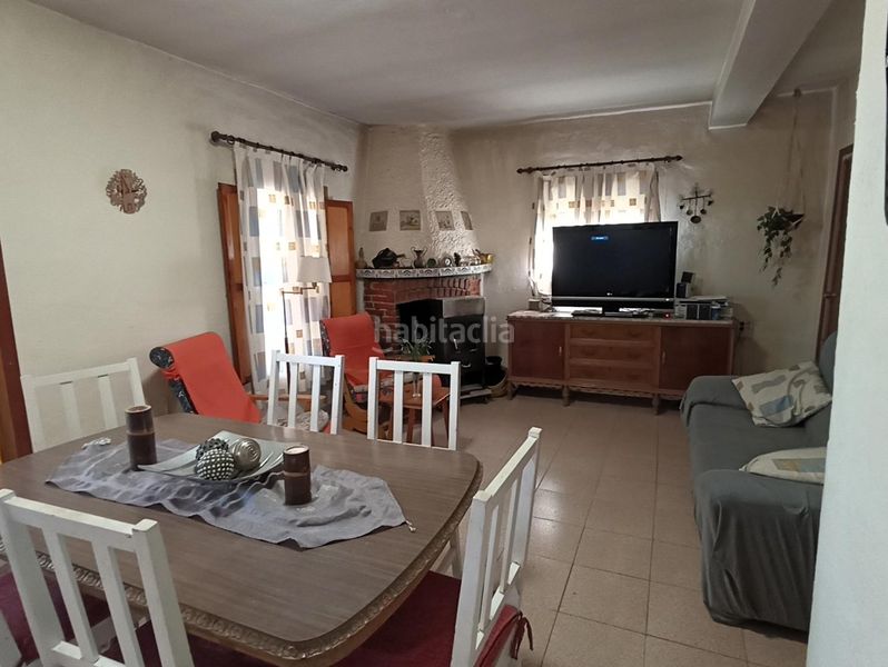 Foto 49a2e811-c00c-444e-b33d-1c4402d2ff6b. Casa amb piscina a Cheste