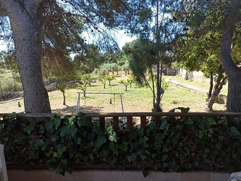 Foto 4dedd6c0-a483-41d3-84bb-995735932435. Casa amb piscina a Cheste