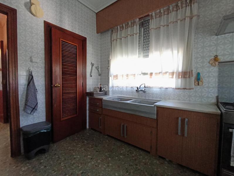 Foto 023f3f0f-4633-409d-bcdd-7e558e84d3bc. Casa amb piscina a Cheste