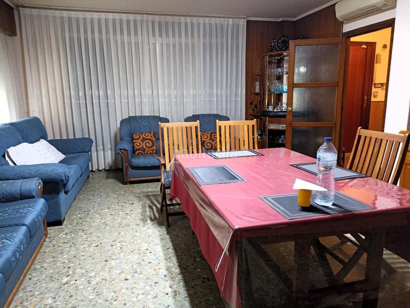 Foto 04566f03-cbf5-46f8-bfe9-71f15bbfa452. Casa amb piscina a Cheste