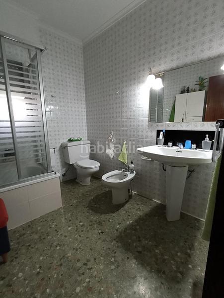 Foto 2865f3ed-db39-420c-afe0-73c8d316e6c4. Casa amb piscina a Cheste