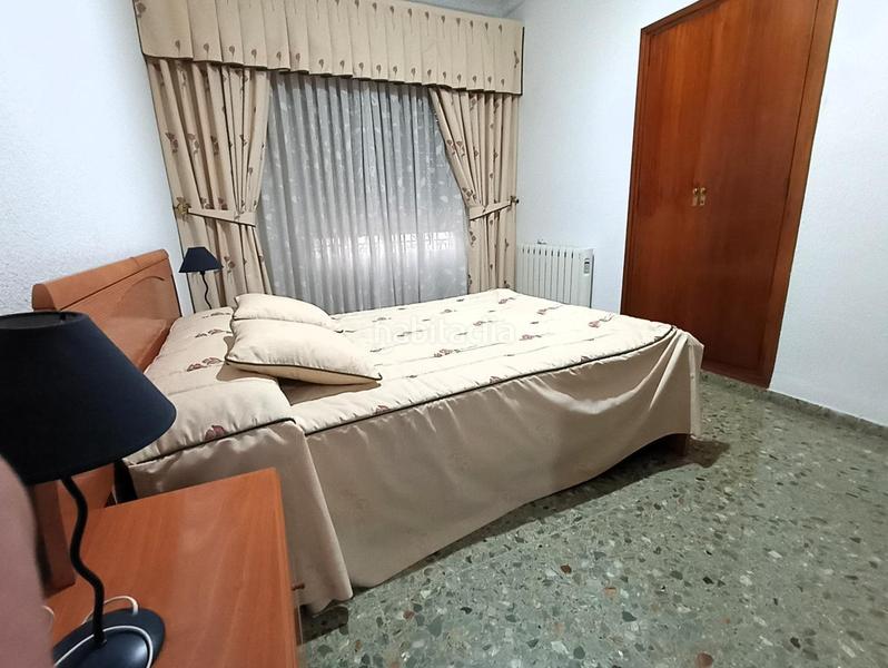 Foto 4f87ae21-e4e6-4992-97da-7889c6717a75. Casa amb piscina a Cheste