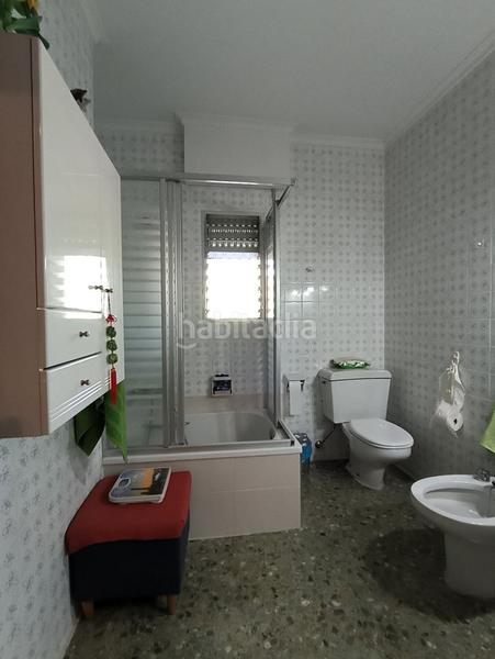 Foto 9f80cc24-8d7c-4d44-8d6b-de9a2613bc0a. Casa amb piscina a Cheste