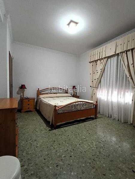 Foto d8292006-f1c6-48c6-8663-38bfff101fa8. Casa amb piscina a Cheste