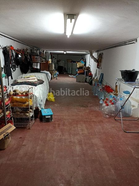 Foto 00886a9c-50a9-443f-b56c-1c3c71c3c7d2. Casa con piscina in Cheste
