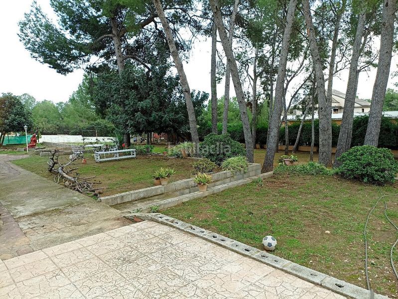 Foto 0f38c54d-78ea-4dd3-ad2c-fab333963753. Casa con piscina in Cheste