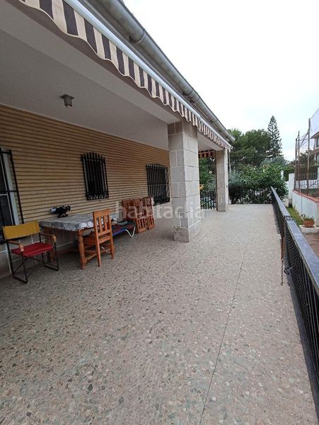 Foto d25c4c4b-2d5b-4a40-bb87-8377467dade4. Casa con piscina in Cheste