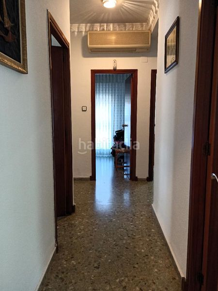 Foto e3ed25f0-4c70-4e3f-850b-3f1fa09fe350. Casa con piscina in Cheste