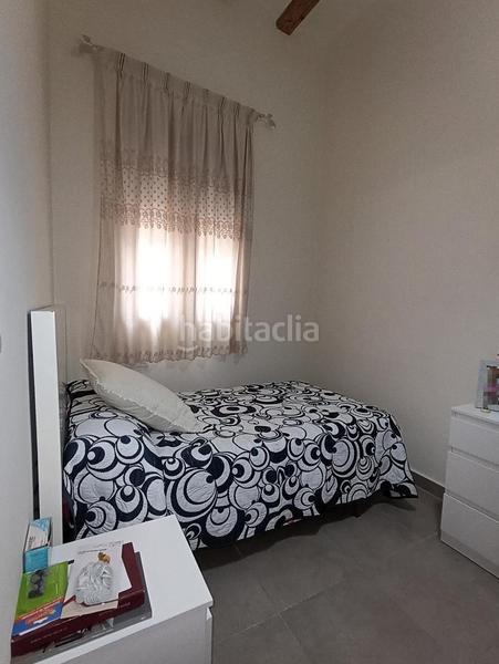 Foto 61d173ef-5314-4c3d-80d3-c29e3318557d. Casa adossada a Cheste