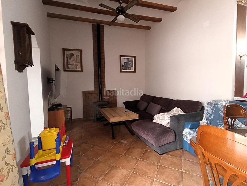 Foto 997ab307-e3e2-492f-b1b1-0c165a2a1d3d. Casa adossada a Cheste