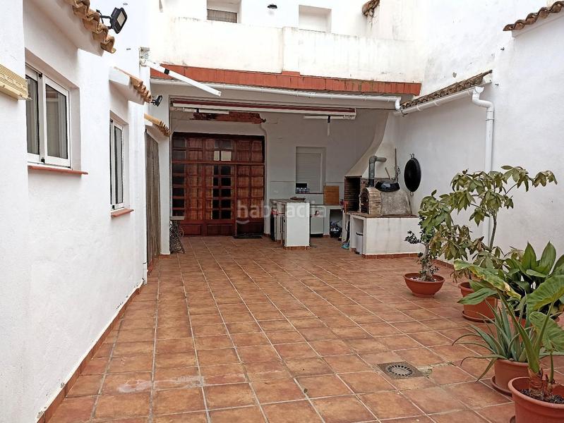 Foto 9a885b0f-c75f-4569-9598-689ffaaee8c4. Casa adossada a Cheste