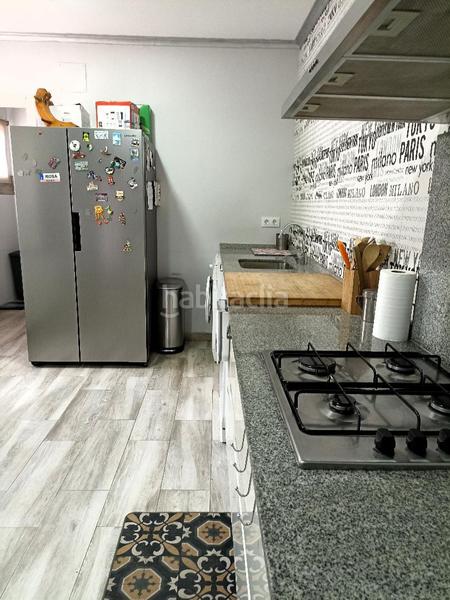 Foto 9ce2751d-246f-49cd-91bd-66bd9bcdc959. Casa adossada a Cheste